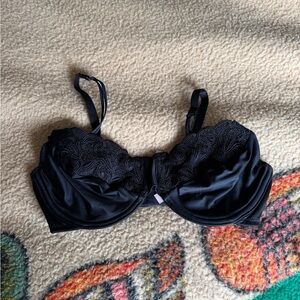 nwt underwire bra - 36D